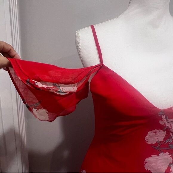 NWT Love in Bloom Red Floral Print Off-the-Shoulder High-Low Dress size small - Picture 7 of 13